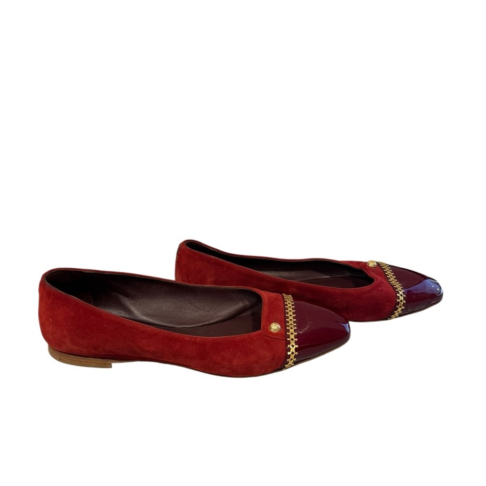 Sarah Flint Woman’s Red and Gold Flats